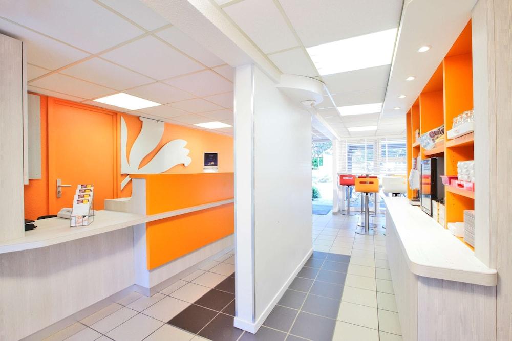 พรีเมียรคลาสเมียอักซ์แนนเตอิลเลสเมียอักซ์ Hotel Nanteuil-les-Meaux ภายนอก รูปภาพ