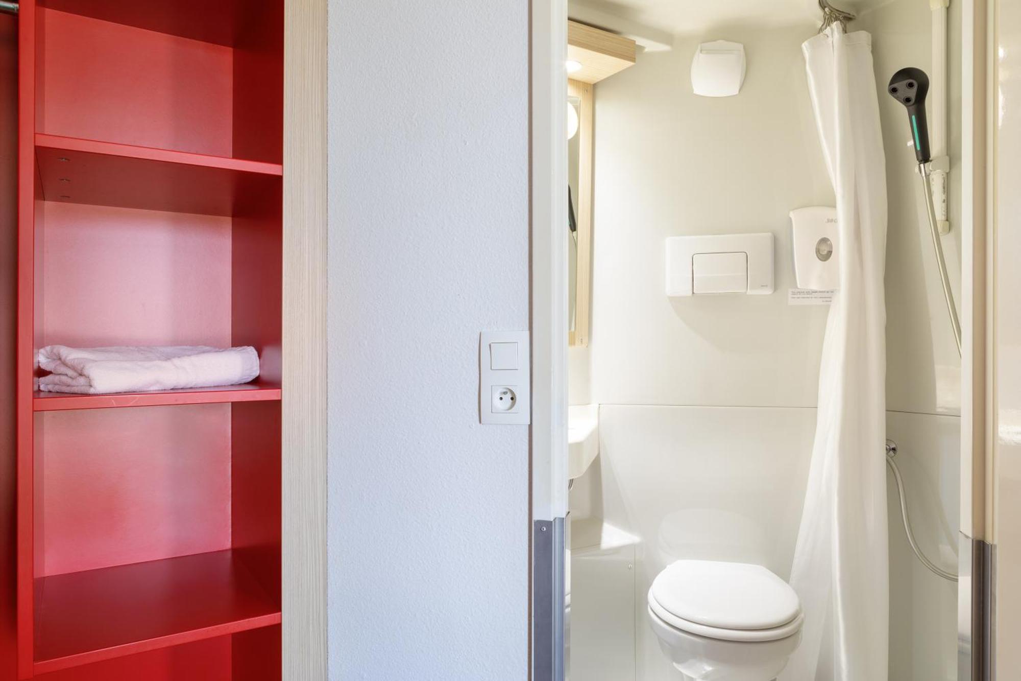 พรีเมียรคลาสเมียอักซ์แนนเตอิลเลสเมียอักซ์ Hotel Nanteuil-les-Meaux ภายนอก รูปภาพ